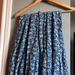 Aerie Navy Floral Maxi party pant!